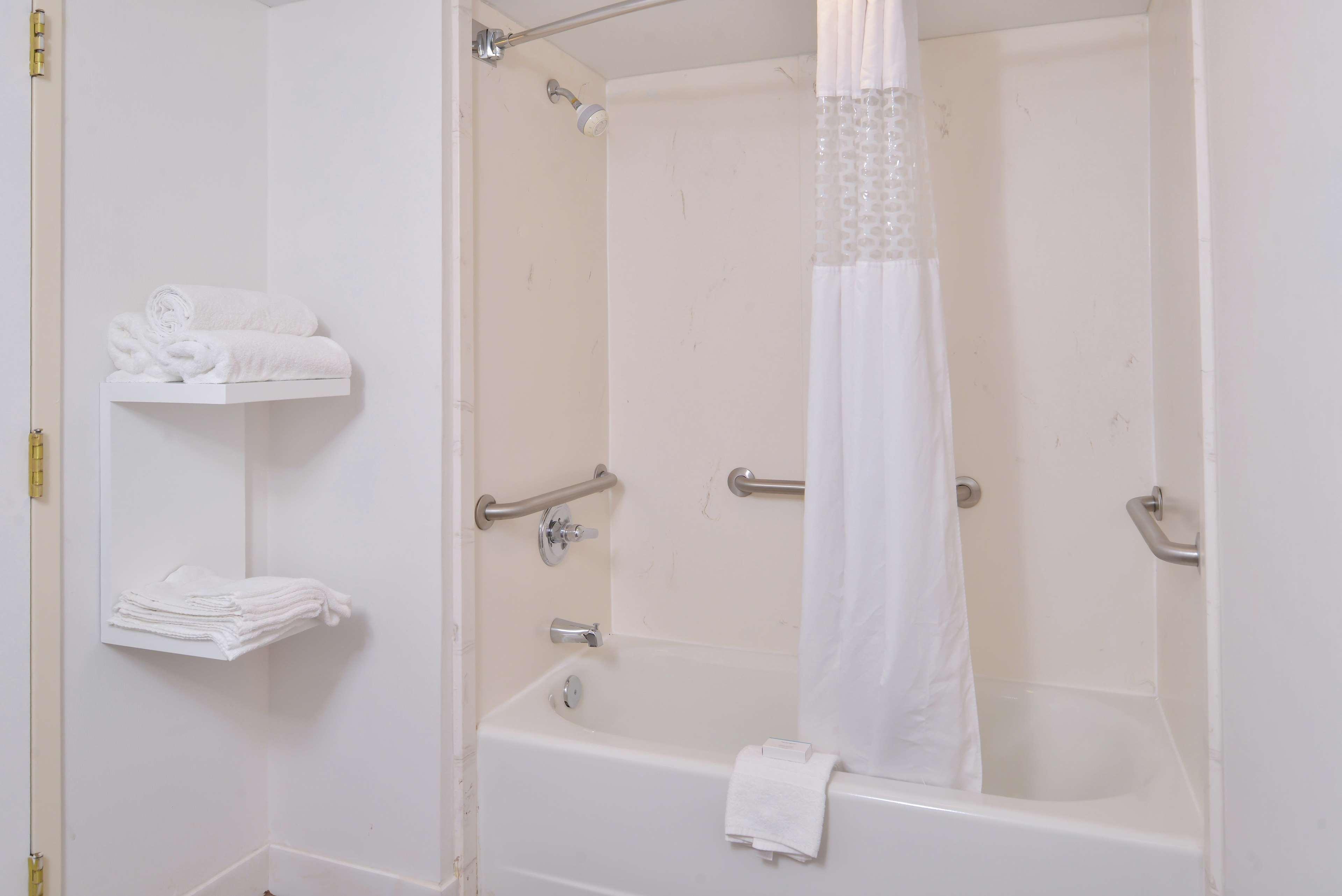 Hampton Inn Greensboro East / Mcleansville Kültér fotó