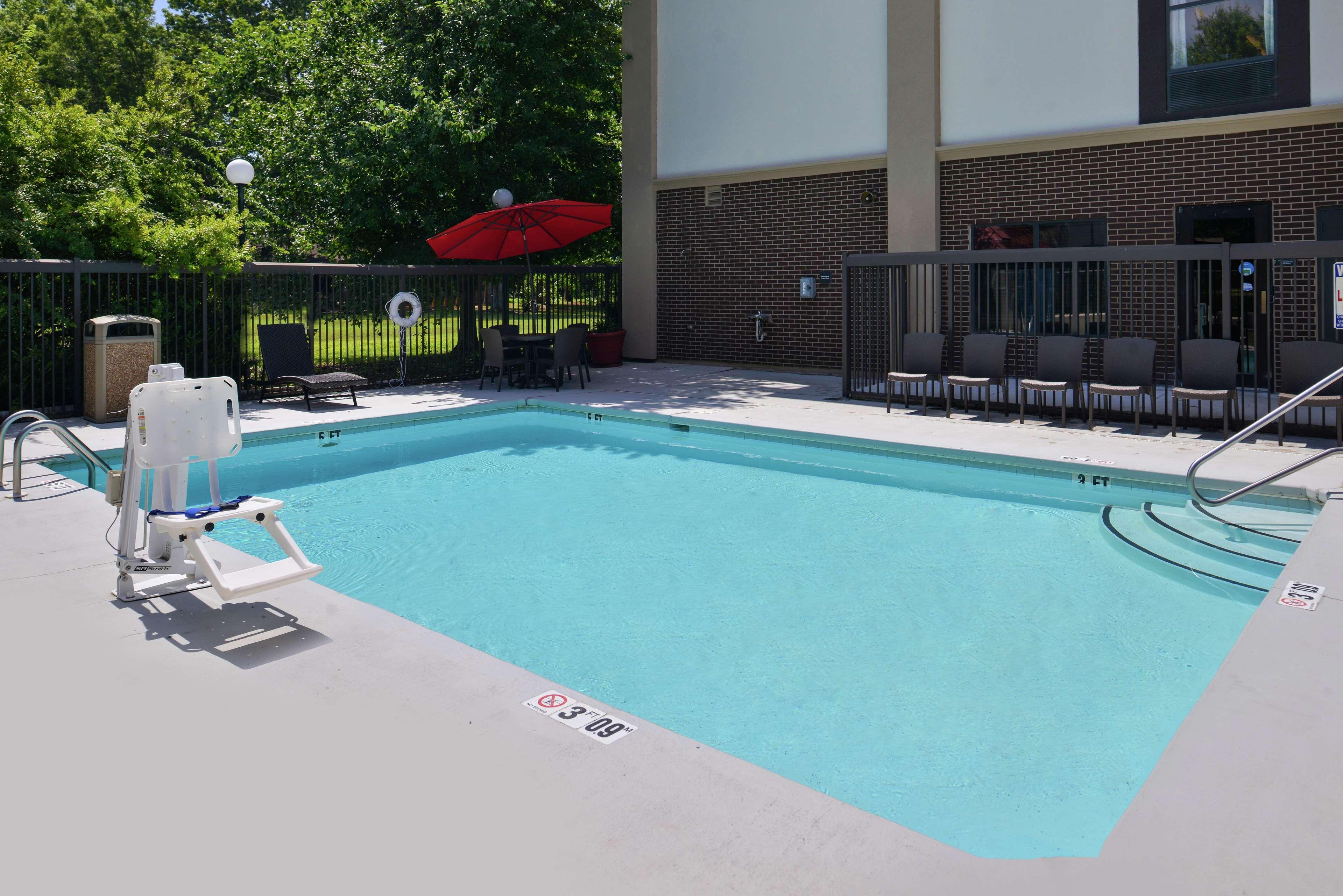 Hampton Inn Greensboro East / Mcleansville Kültér fotó
