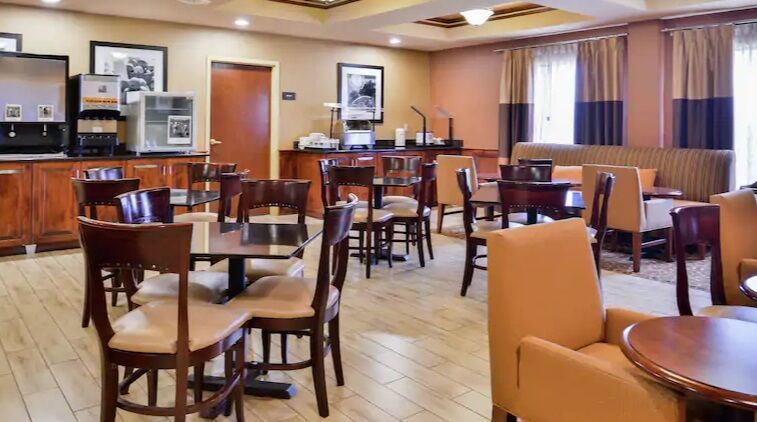 Hampton Inn Greensboro East / Mcleansville Kültér fotó
